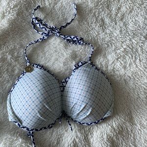 Victoria’s Secret bikini padded top